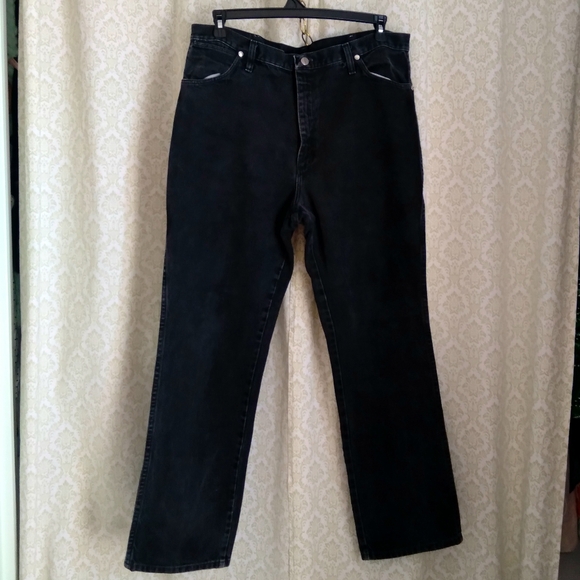 Wrangler Other - Wrangler Mens Black Jeans